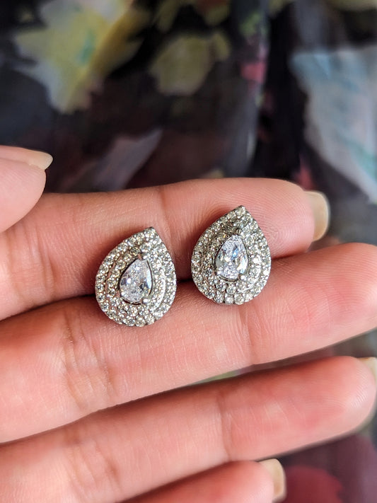 Silver Zircon Pear Studs in 925 Silver